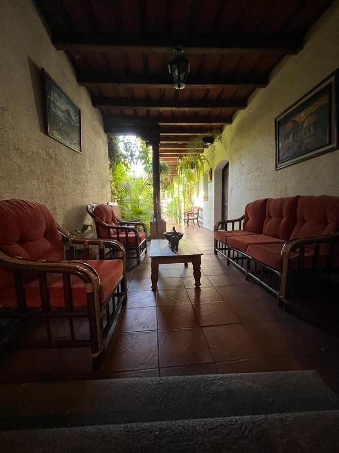 Apartament Casa Del Viajero Colonial Antigua Zewnętrze zdjęcie