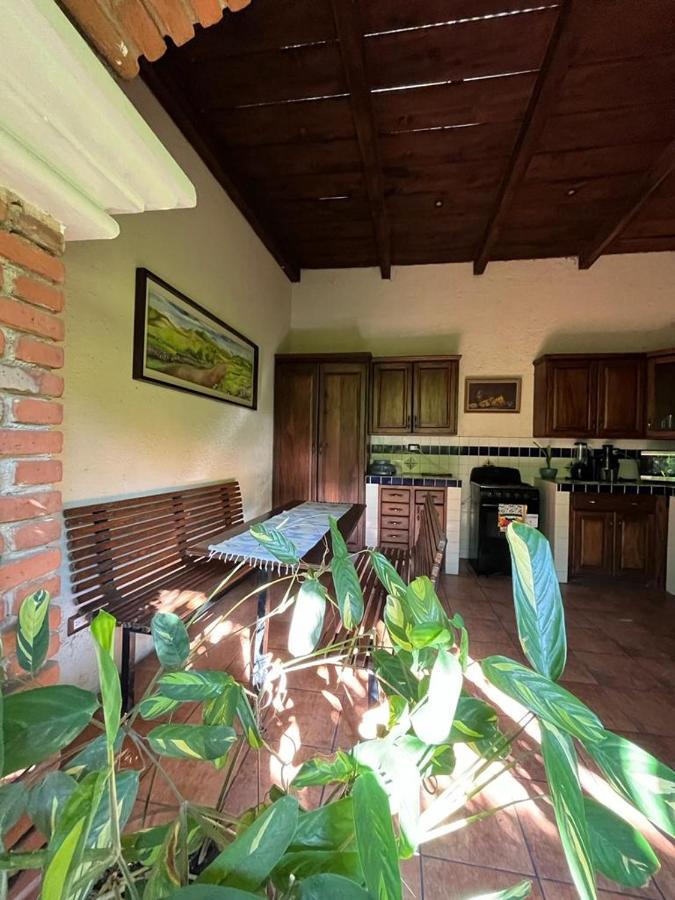Apartament Casa Del Viajero Colonial Antigua Zewnętrze zdjęcie