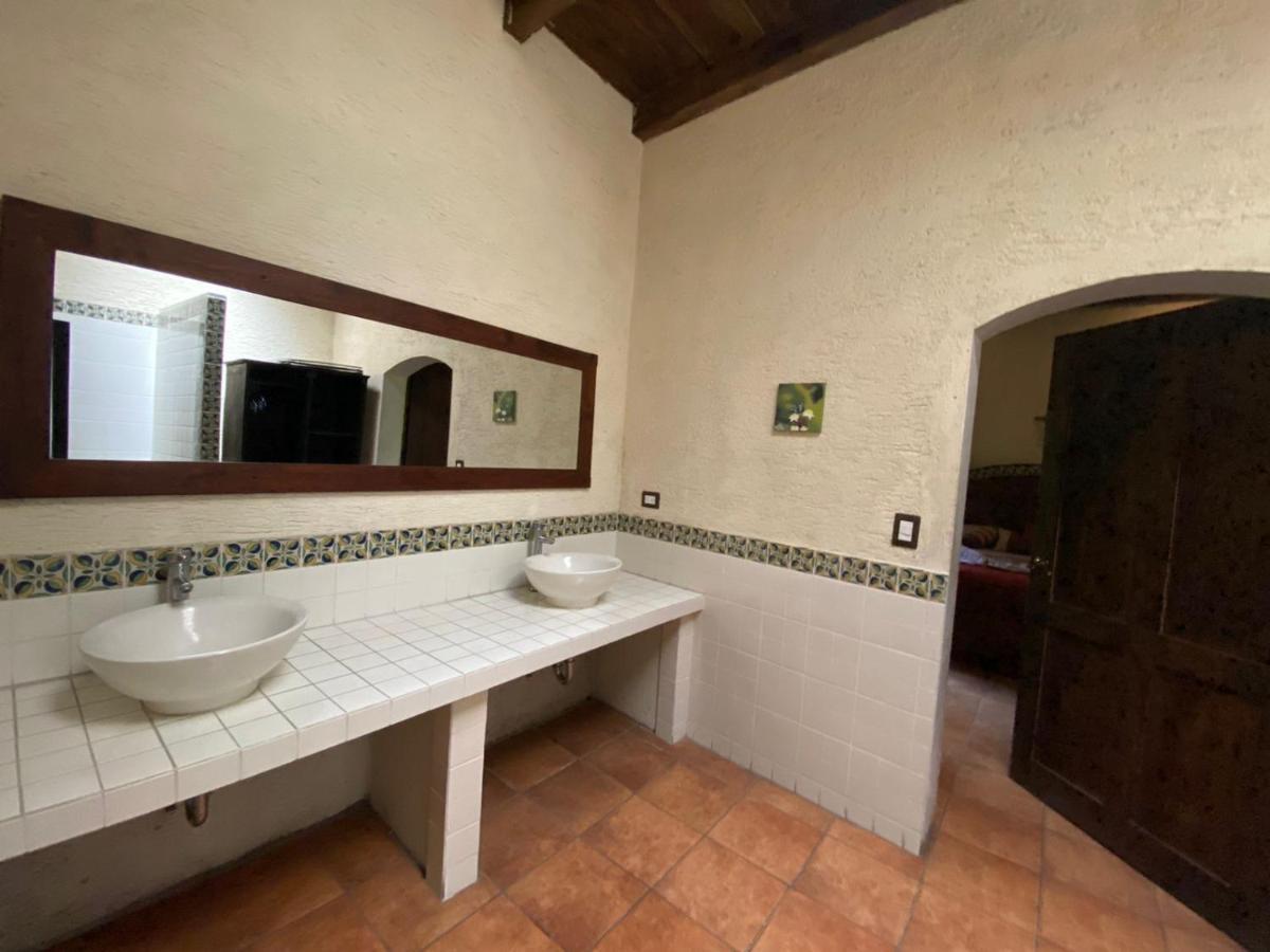 Apartament Casa Del Viajero Colonial Antigua Zewnętrze zdjęcie