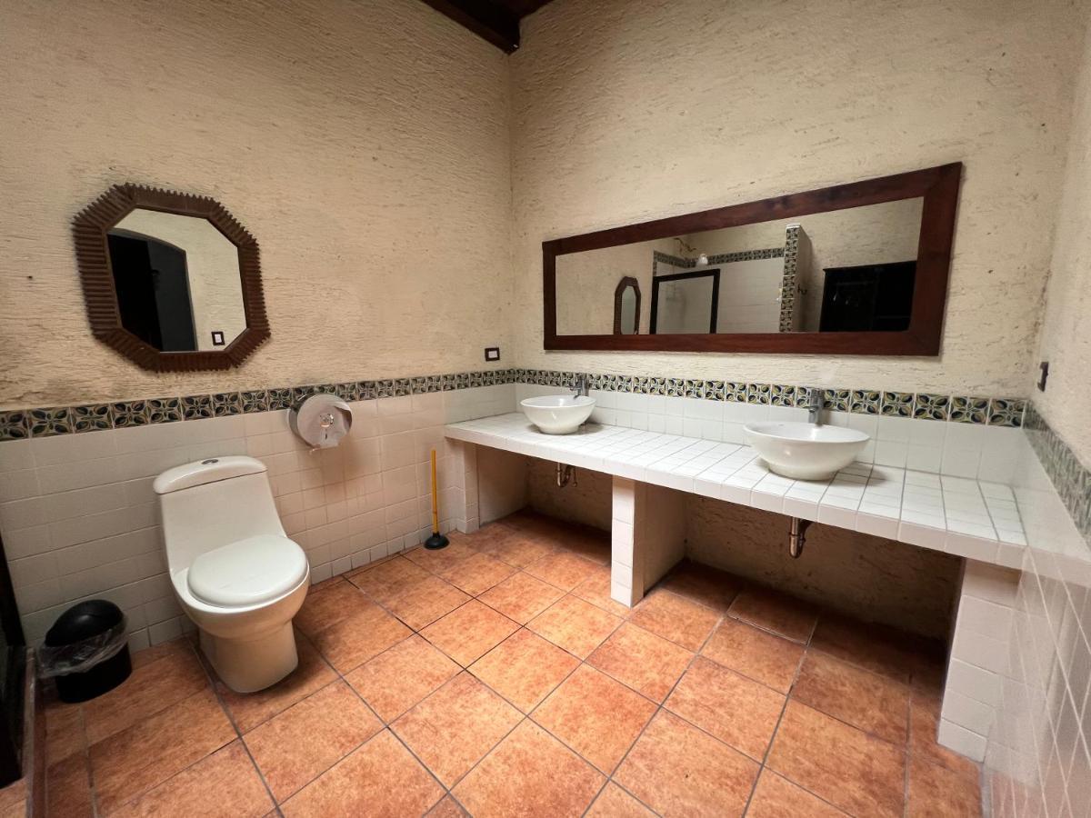 Apartament Casa Del Viajero Colonial Antigua Zewnętrze zdjęcie