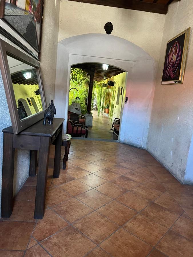 Apartament Casa Del Viajero Colonial Antigua Zewnętrze zdjęcie
