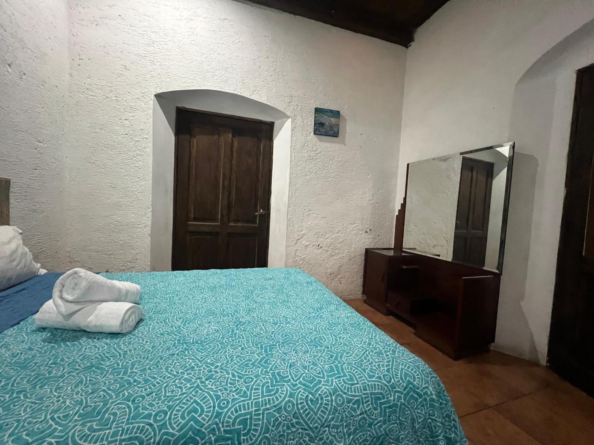 Apartament Casa Del Viajero Colonial Antigua Zewnętrze zdjęcie