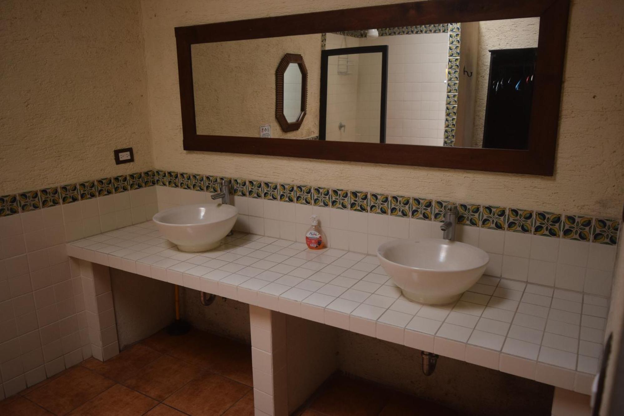 Apartament Casa Del Viajero Colonial Antigua Zewnętrze zdjęcie